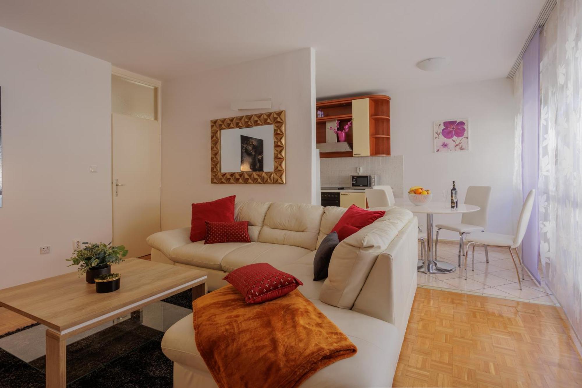 Center Apartment Silvana Сплит Экстерьер фото